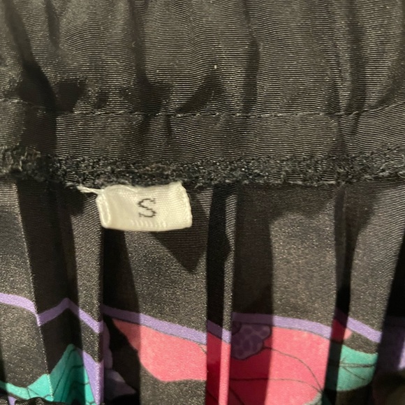 Vintage Floral Pleated Midi Skirt Pink Purple Black Green - Picture 6 of 9